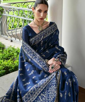 Blue banglori raw silk blend weaving warli rich look classy saree 3