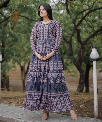 Printed chanderi cotton gown 5