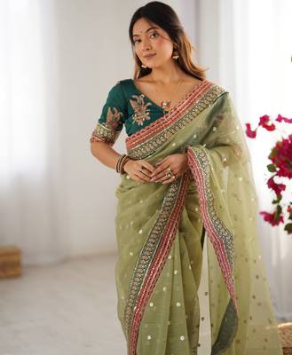 Pista faux banarasi crush partywear saree  3