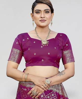 Rani pink zari woven banarasi silk ethnic saree with blouse 5