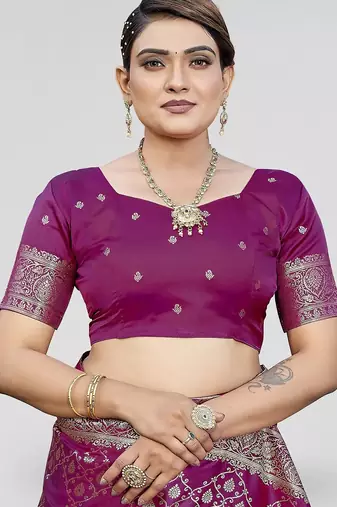 Rani pink zari woven banarasi silk ethnic saree with blouse