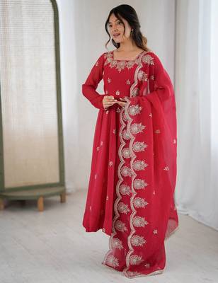 Red Color Embroidery Sequence Work Crunchy Silk Gown Set 3