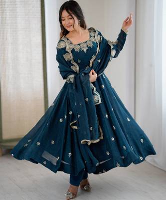 Teal Color Embroidery Sequence Work Crunchy Silk Gown Set 3