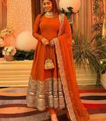  codding sequence work  gown set