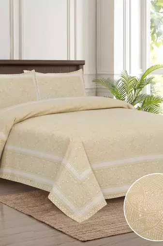 Bedsheet with Pillow Covers for Home & Bedroom Use