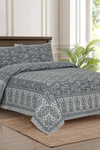 Bedsheet with Pillow Covers for Home & Bedroom Use