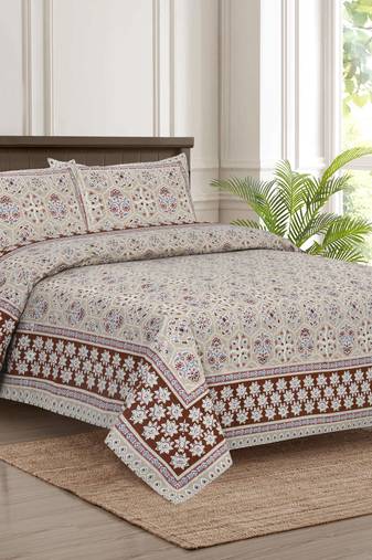 Bedsheet with Pillow Covers for Home & Bedroom Use