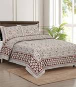 Bedsheet with Pillow Covers for Home & Bedroom Use