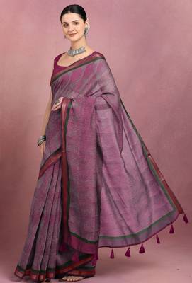 women's geometric print cotton blend saree -magenta 3