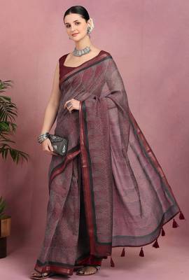 women's geometric print cotton blend saree -maroon 2