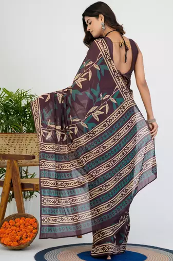 women's floral print chiffon saree -wine