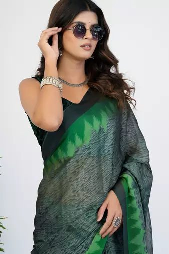 women's geometric print chiffon saree -grey