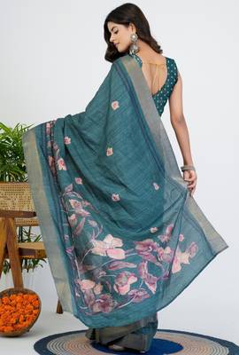 women's floral print cotton blend saree -teal 4