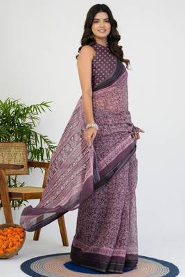women's floral print cotton blend saree -magenta 5