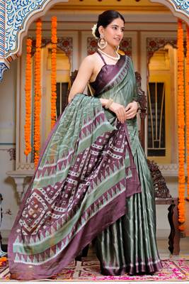 women's chevron print chiffon saree -green 2