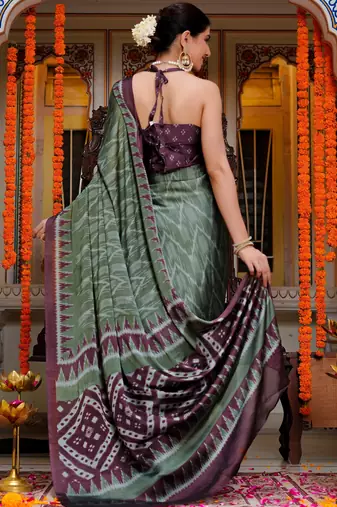 women's chevron print chiffon saree -green