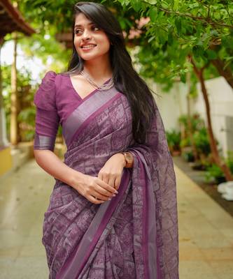 women's madhubani print cotton blend saree -magenta 5