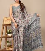 women's floral print chiffon saree -green