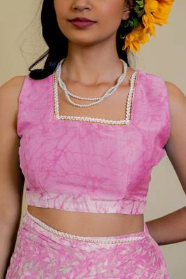 women's floral print chiffon saree -pink 2