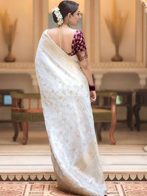 White zari woven silk saree elegant banarasi style wedding wear with blouse 2