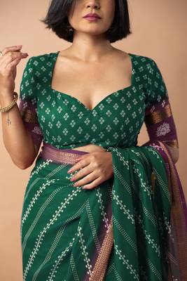 women's bandhani stripes print cotton silk saree -green 5