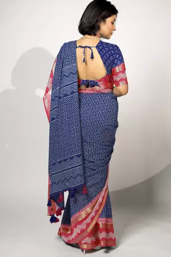 women's chevron/zig zag print cotton silk saree -blue