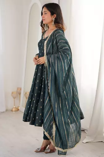 Teal Color Jacquard Butti And Lace Work Crunchy Silk Gown Set