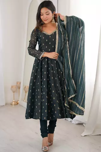 Teal Color Jacquard Butti And Lace Work Crunchy Silk Gown Set