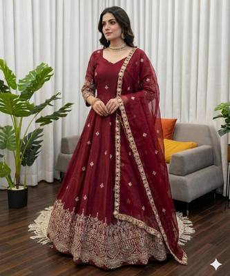 Maroon silk blend anarkali set 4