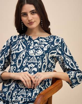 Printed top with trousers co ords 5