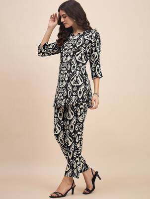 Black & white printed co ords 2