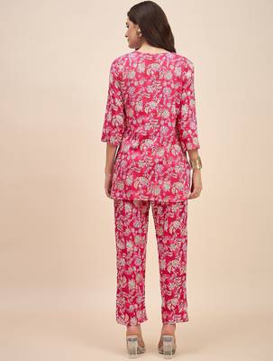 Printed  v neck top with trousers co ords set 2