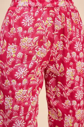 Printed  v neck top with trousers co ords set