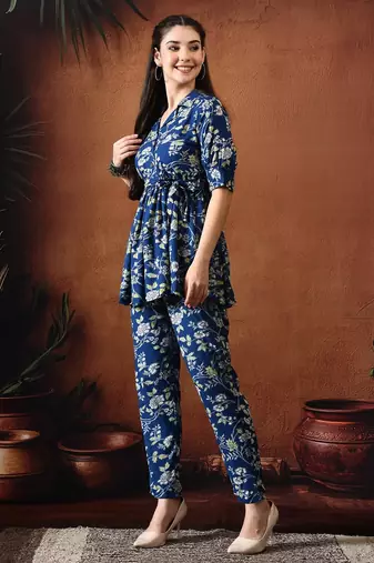 Blue floral printed shirt collar tunic with trousers