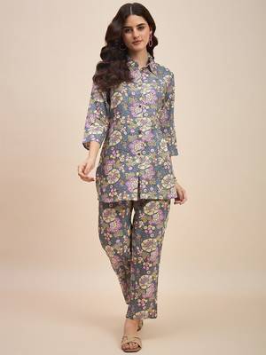 Grey & pink printed shirt collar co ords set 1