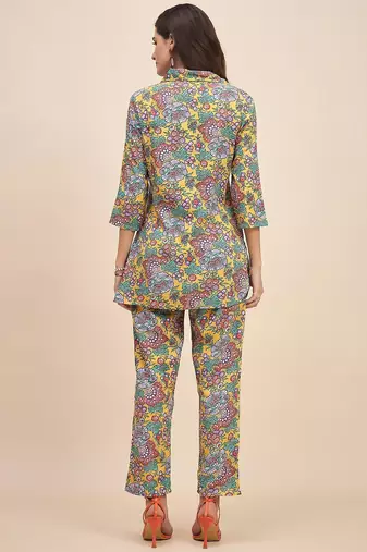 Floral printed shirt collar tunic with trousers