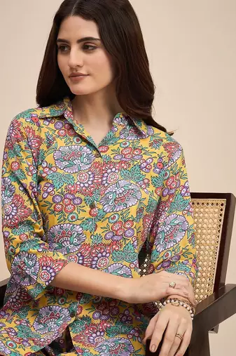 Floral printed shirt collar tunic with trousers