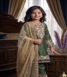 Trendy  kids wear heavy embroidery sequence work kurta set