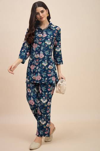 Printed shirt with trousers co ords