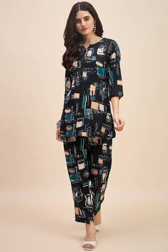 Printed v neck tunic with trousers