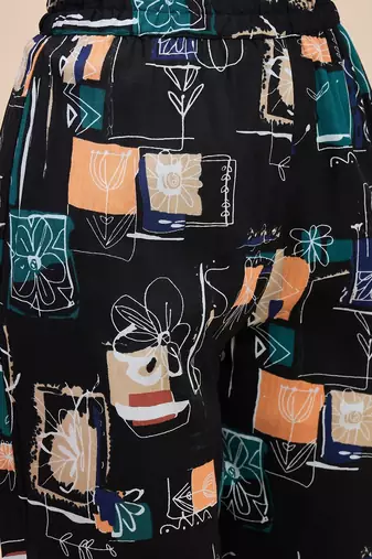 Printed v neck tunic with trousers