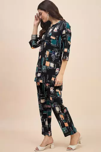 Printed v neck tunic with trousers