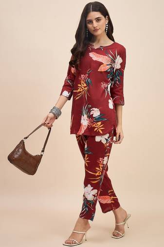 Maroon floral printed notch neck tunic with trousers