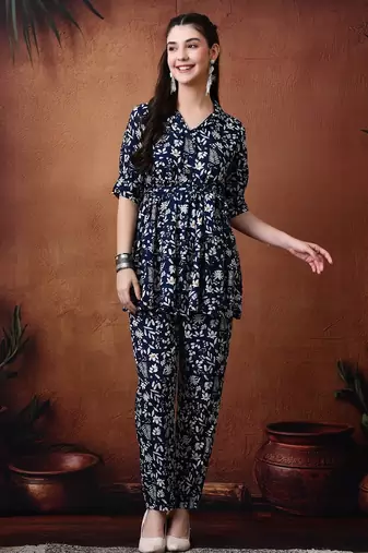 printed v neck tunic & trousers co ords