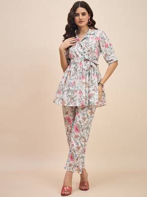 White & pink printed tunic & trousers co ord 4