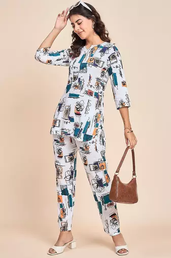 Printed v neck tunic with trousers