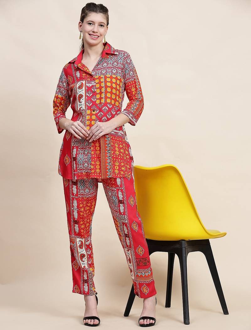 Printed shirt & trousers co ord