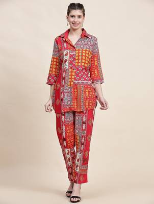 Printed shirt & trousers co ord 3