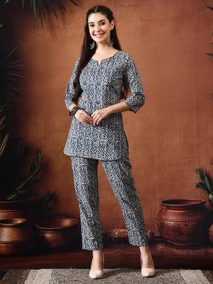 Blue printed cotton tunic with trousers co ords 1
