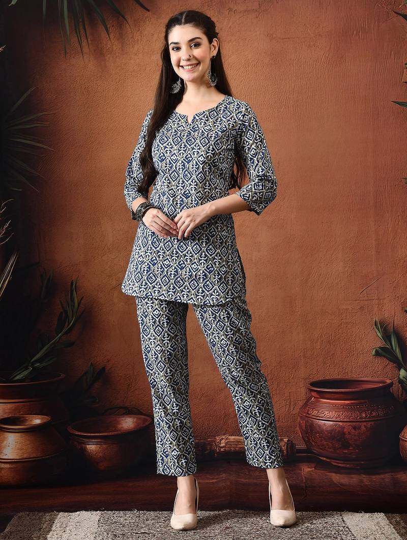 Blue printed cotton tunic with trousers co ords